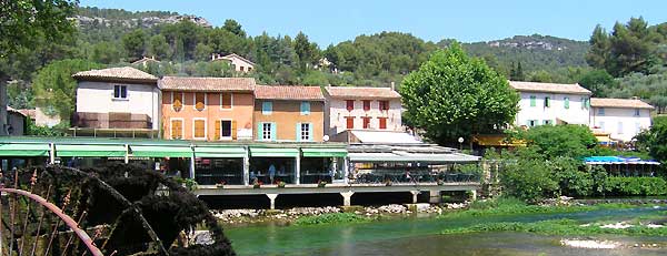 fontaine de vaucluse