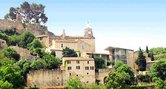 village luberon - Le Beausset