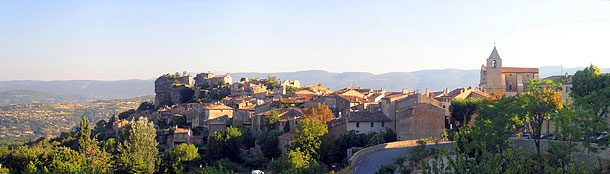 panoramic view saignon